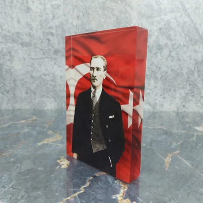 ataturk-ve-turk-bayragi-20mm-akrilik-masaustu-dekor-13340